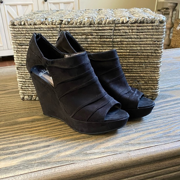 Carlos Santana Shoes - Unity by Carlos Santana Peep-Toe Wedges